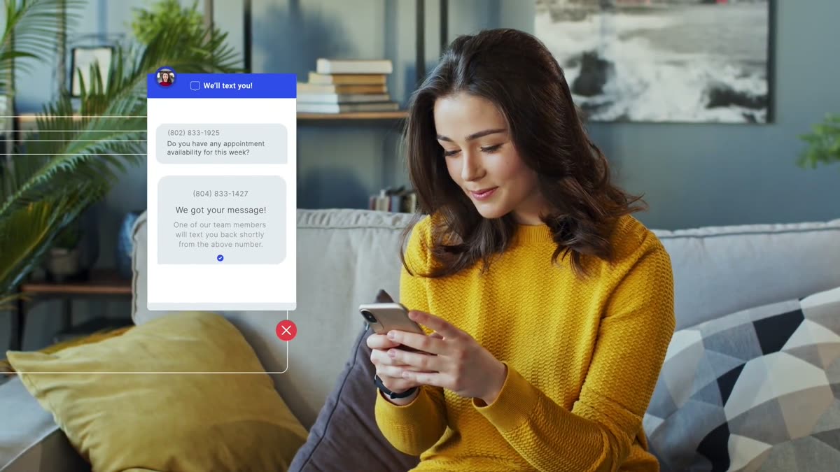 A new lead texting a business and instantly receiving an automated reply confirming the team will text back